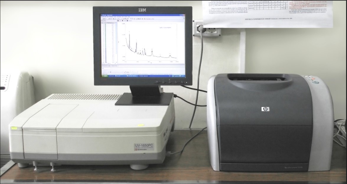 Spectrophotometer UV-VIS