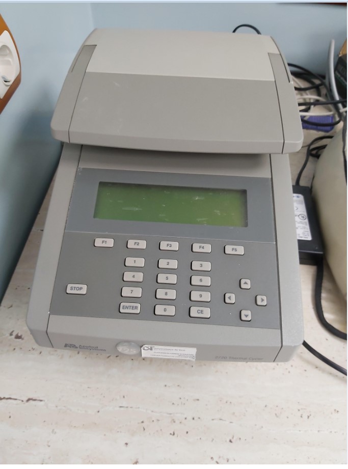 Applied Biosystems 2720 Thermal Cycler (PCR)