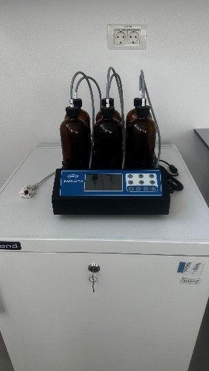 CBO5 determination apparatus (BOD TRAK II Apparatus for respirometric BOD determinations, with accessories; BOD Direct Standard door incubator)