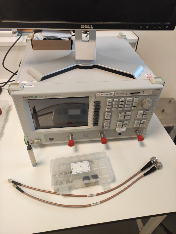 Vectorial Numerical Analyzer 