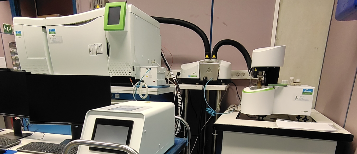 TGA-FTIR