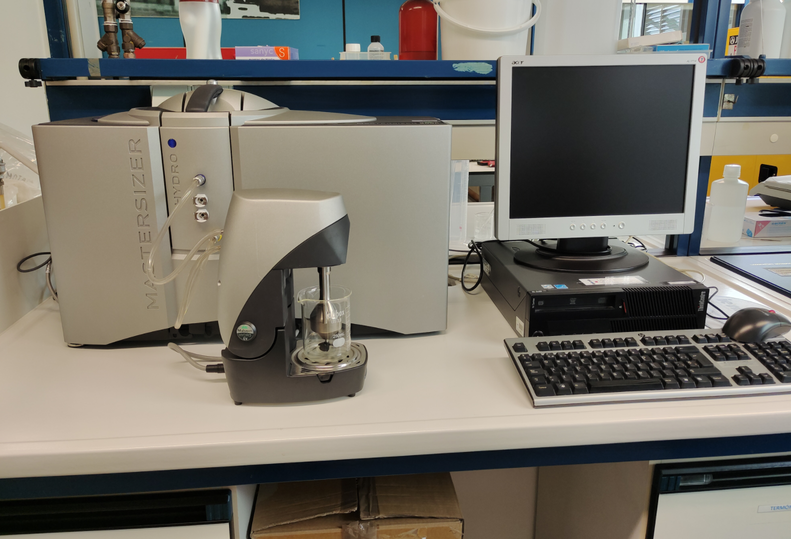 Particle size distribution analyzer